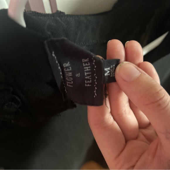 🖤Lace Collared Top🖤 - Picture 2 of 5